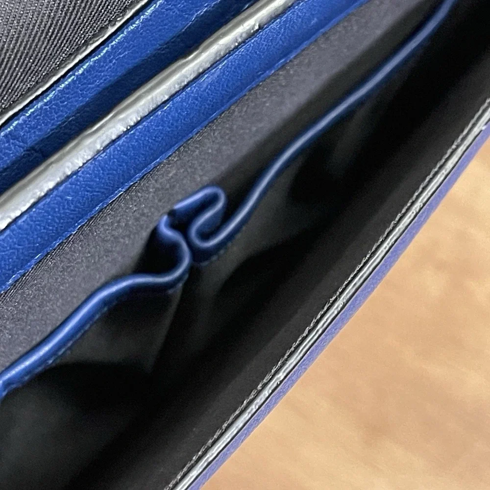 Lavenger Pebbled Leather Messenger Laptop Bag Cobalt Blue  Magnetic Closure EUC